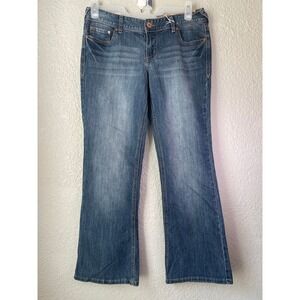 New Maurices Bootcut Jeans Ellie Straight Fit Medium Wash Denim Size 9/10 Short